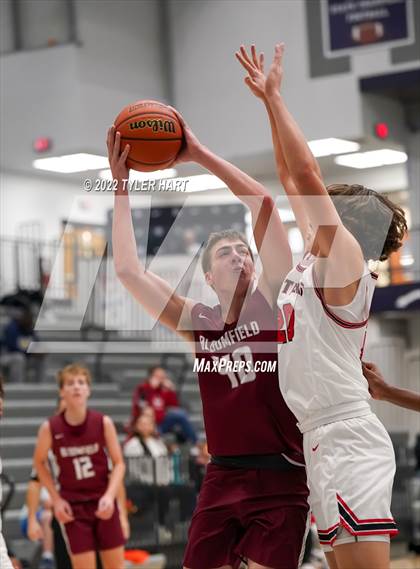 Thumbnail 1 in North Central vs. Bloomfield (Sneakers for Santa Shootout) photogallery.