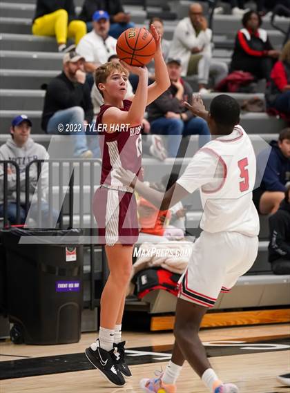 Thumbnail 3 in North Central vs. Bloomfield (Sneakers for Santa Shootout) photogallery.