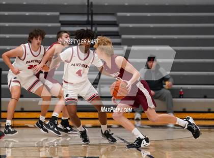 Thumbnail 3 in North Central vs. Bloomfield (Sneakers for Santa Shootout) photogallery.