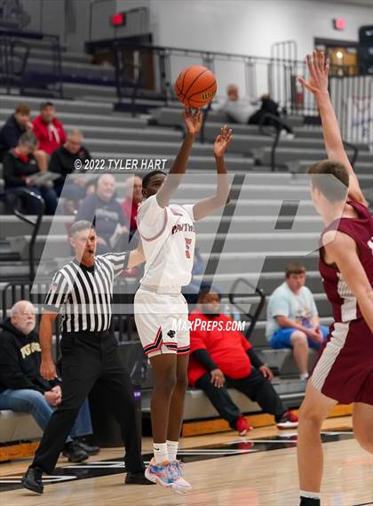 Thumbnail 1 in North Central vs. Bloomfield (Sneakers for Santa Shootout) photogallery.