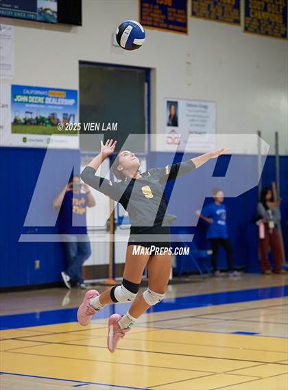 Thumbnail 2 in Amador Valley @ Foothill photogallery.