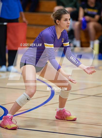Thumbnail 2 in Amador Valley @ Foothill photogallery.