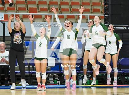 Thumbnail 2 in Sunrise Mountain vs. Horizon (AIA 5A Final) photogallery.
