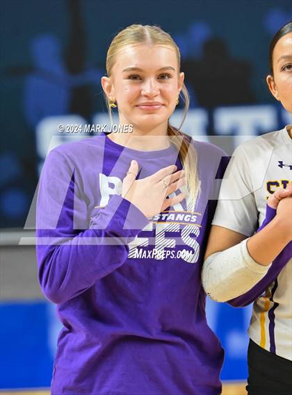Thumbnail 3 in Sunrise Mountain vs. Horizon (AIA 5A Final) photogallery.