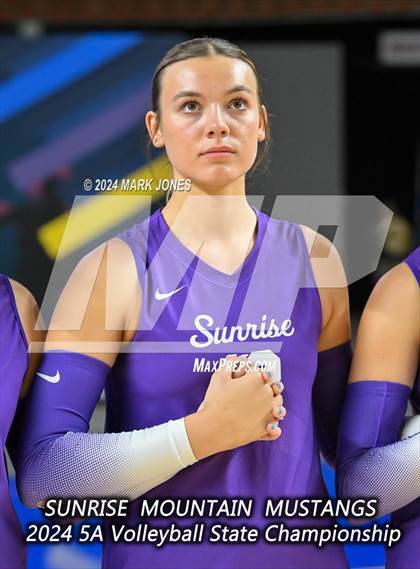 Thumbnail 3 in Sunrise Mountain vs. Horizon (AIA 5A Final) photogallery.