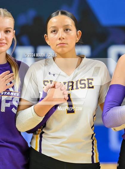 Thumbnail 2 in Sunrise Mountain vs. Horizon (AIA 5A Final) photogallery.