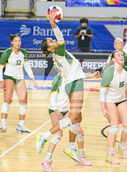 Thumbnail 2 in Sunrise Mountain vs. Horizon (AIA 5A Final) photogallery.