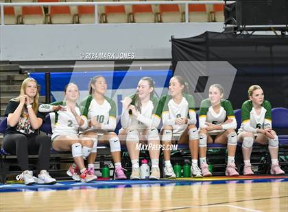 Thumbnail 3 in Sunrise Mountain vs. Horizon (AIA 5A Final) photogallery.