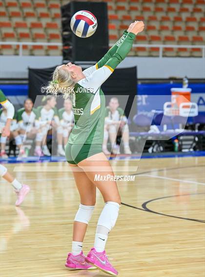 Thumbnail 2 in Sunrise Mountain vs. Horizon (AIA 5A Final) photogallery.