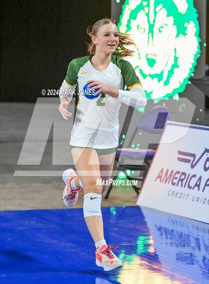 Thumbnail 2 in Sunrise Mountain vs. Horizon (AIA 5A Final) photogallery.