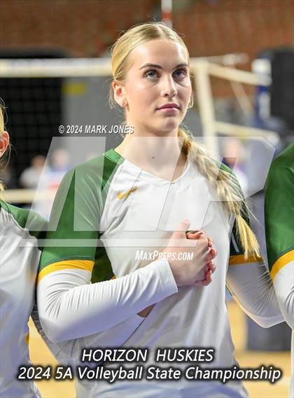 Thumbnail 1 in Sunrise Mountain vs. Horizon (AIA 5A Final) photogallery.