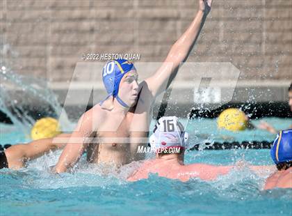 Thumbnail 2 in Punahou vs. Redondo Union (Villa Park Classic) photogallery.