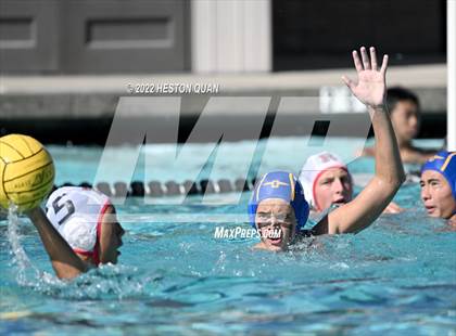 Thumbnail 3 in Punahou vs. Redondo Union (Villa Park Classic) photogallery.