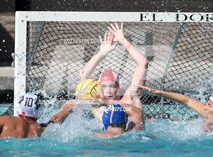 Thumbnail 3 in Punahou vs. Redondo Union (Villa Park Classic) photogallery.
