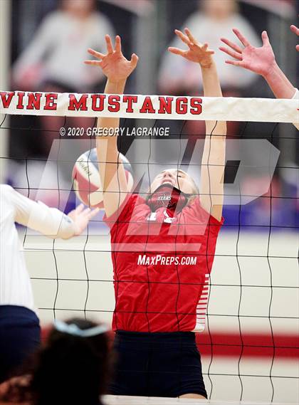 Thumbnail 3 in Northwest vs Grapevine photogallery.