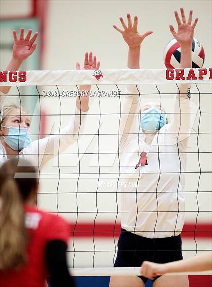 Thumbnail 3 in Northwest vs Grapevine photogallery.