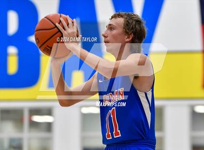 Thumbnail 3 in Gorman @ Huckabay photogallery.