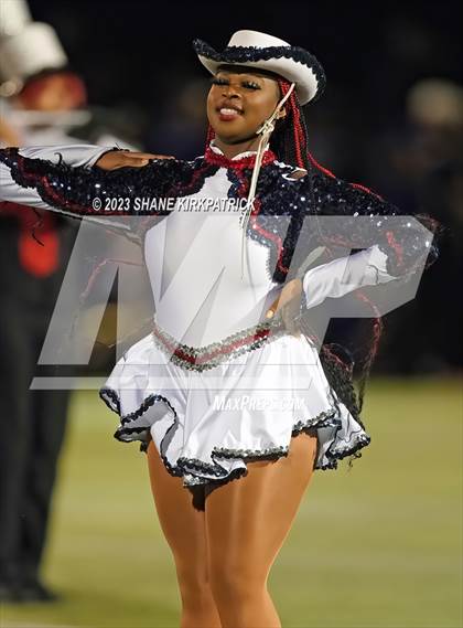Thumbnail 3 in Alvarado @ Life Waxahachie photogallery.