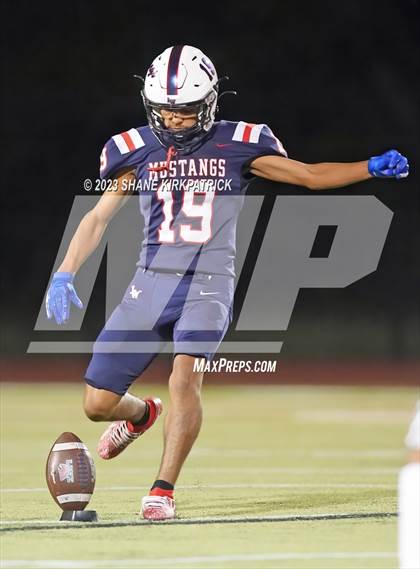 Thumbnail 1 in Alvarado @ Life Waxahachie photogallery.