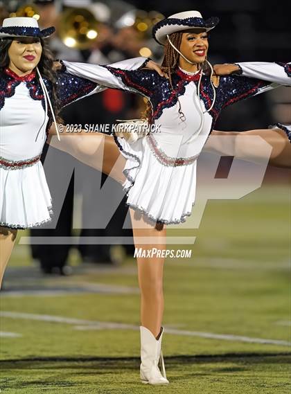 Thumbnail 1 in Alvarado @ Life Waxahachie photogallery.