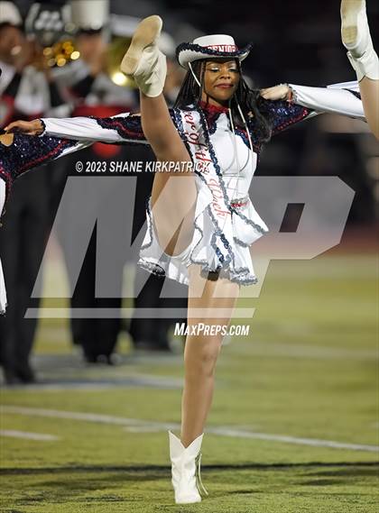 Thumbnail 3 in Alvarado @ Life Waxahachie photogallery.