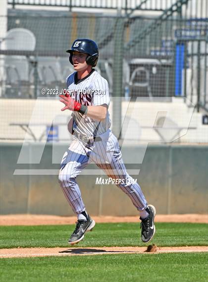 Thumbnail 1 in Etiwanda @ Chino Hills photogallery.