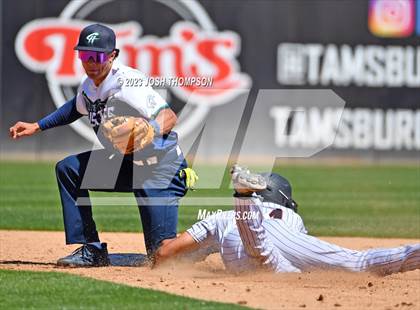 Thumbnail 1 in Etiwanda @ Chino Hills photogallery.