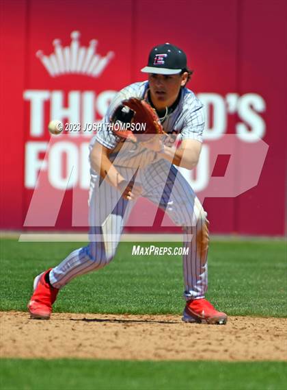 Thumbnail 1 in Etiwanda @ Chino Hills photogallery.