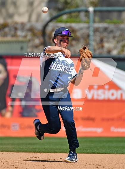 Thumbnail 2 in Etiwanda @ Chino Hills photogallery.
