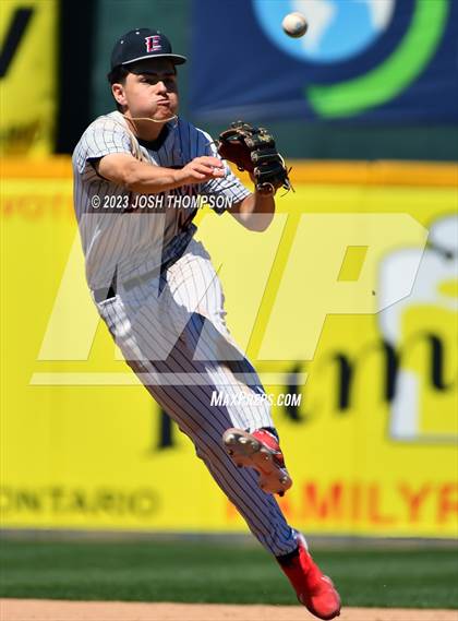 Thumbnail 2 in Etiwanda @ Chino Hills photogallery.