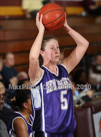 Thumbnail 3 in New Rochelle vs Mt. Vernon (Section 1 AA Quarterfinals) photogallery.