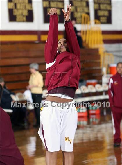 Thumbnail 3 in New Rochelle vs Mt. Vernon (Section 1 AA Quarterfinals) photogallery.