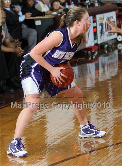 Thumbnail 2 in New Rochelle vs Mt. Vernon (Section 1 AA Quarterfinals) photogallery.