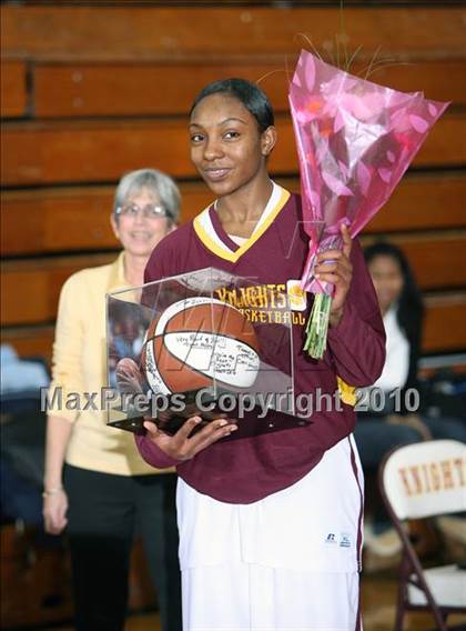 Thumbnail 3 in New Rochelle vs Mt. Vernon (Section 1 AA Quarterfinals) photogallery.