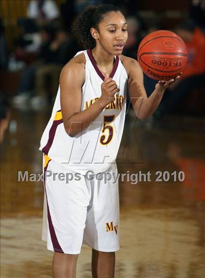 Thumbnail 2 in New Rochelle vs Mt. Vernon (Section 1 AA Quarterfinals) photogallery.