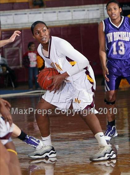 Thumbnail 2 in New Rochelle vs Mt. Vernon (Section 1 AA Quarterfinals) photogallery.
