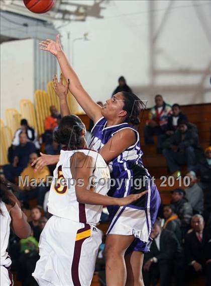 Thumbnail 2 in New Rochelle vs Mt. Vernon (Section 1 AA Quarterfinals) photogallery.