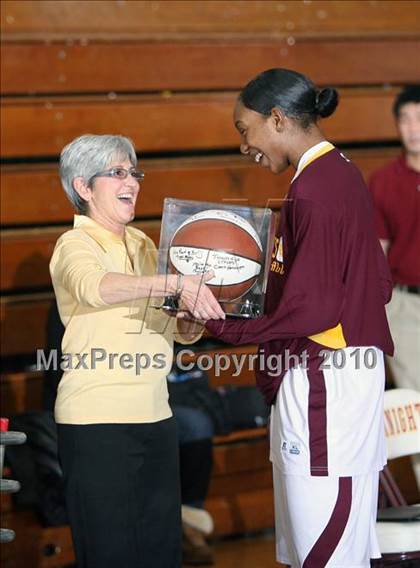 Thumbnail 2 in New Rochelle vs Mt. Vernon (Section 1 AA Quarterfinals) photogallery.