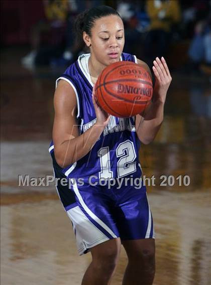 Thumbnail 3 in New Rochelle vs Mt. Vernon (Section 1 AA Quarterfinals) photogallery.