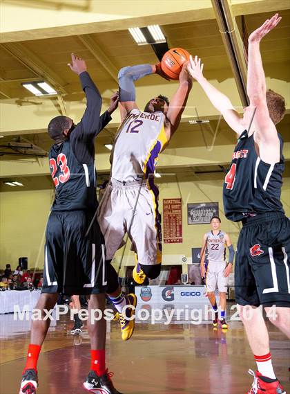 Thumbnail 2 in Montverde Academy vs. Sagemont (Dick's Sporting Goods National Tournament) photogallery.