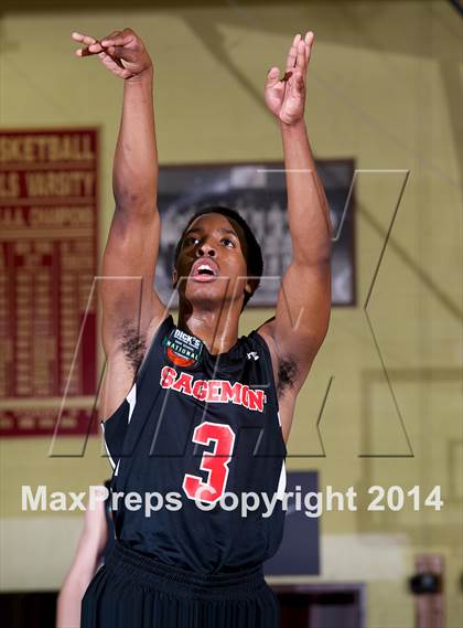 Thumbnail 1 in Montverde Academy vs. Sagemont (Dick's Sporting Goods National Tournament) photogallery.