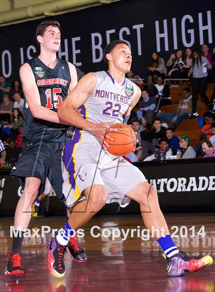 Thumbnail 3 in Montverde Academy vs. Sagemont (Dick's Sporting Goods National Tournament) photogallery.