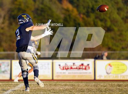 Thumbnail 2 in Loudon @ Walker Valley photogallery.