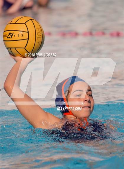 Thumbnail 2 in Polytechnic vs La Salle photogallery.