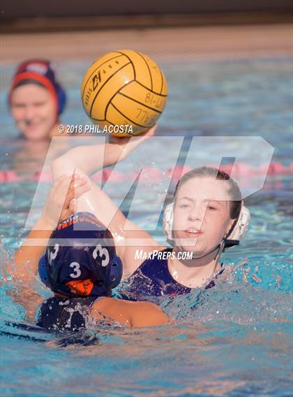 Thumbnail 2 in Polytechnic vs La Salle photogallery.