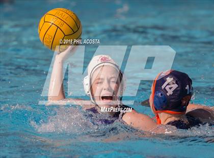 Thumbnail 2 in Polytechnic vs La Salle photogallery.
