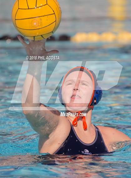 Thumbnail 3 in Polytechnic vs La Salle photogallery.
