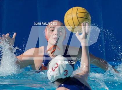 Thumbnail 2 in Polytechnic vs La Salle photogallery.