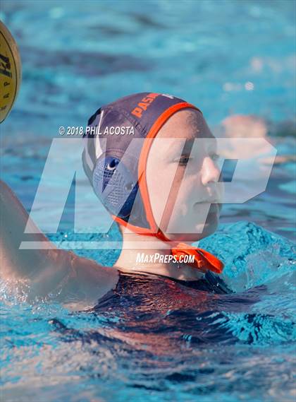Thumbnail 2 in Polytechnic vs La Salle photogallery.