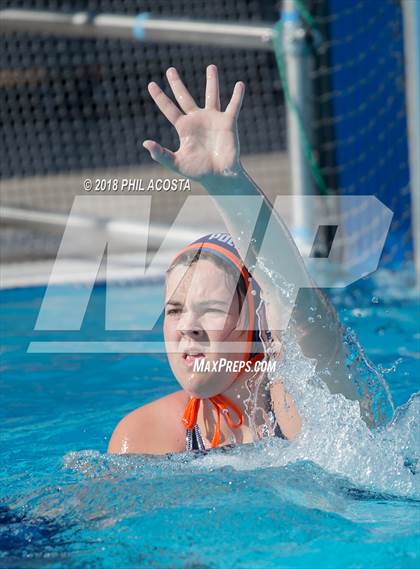 Thumbnail 1 in Polytechnic vs La Salle photogallery.